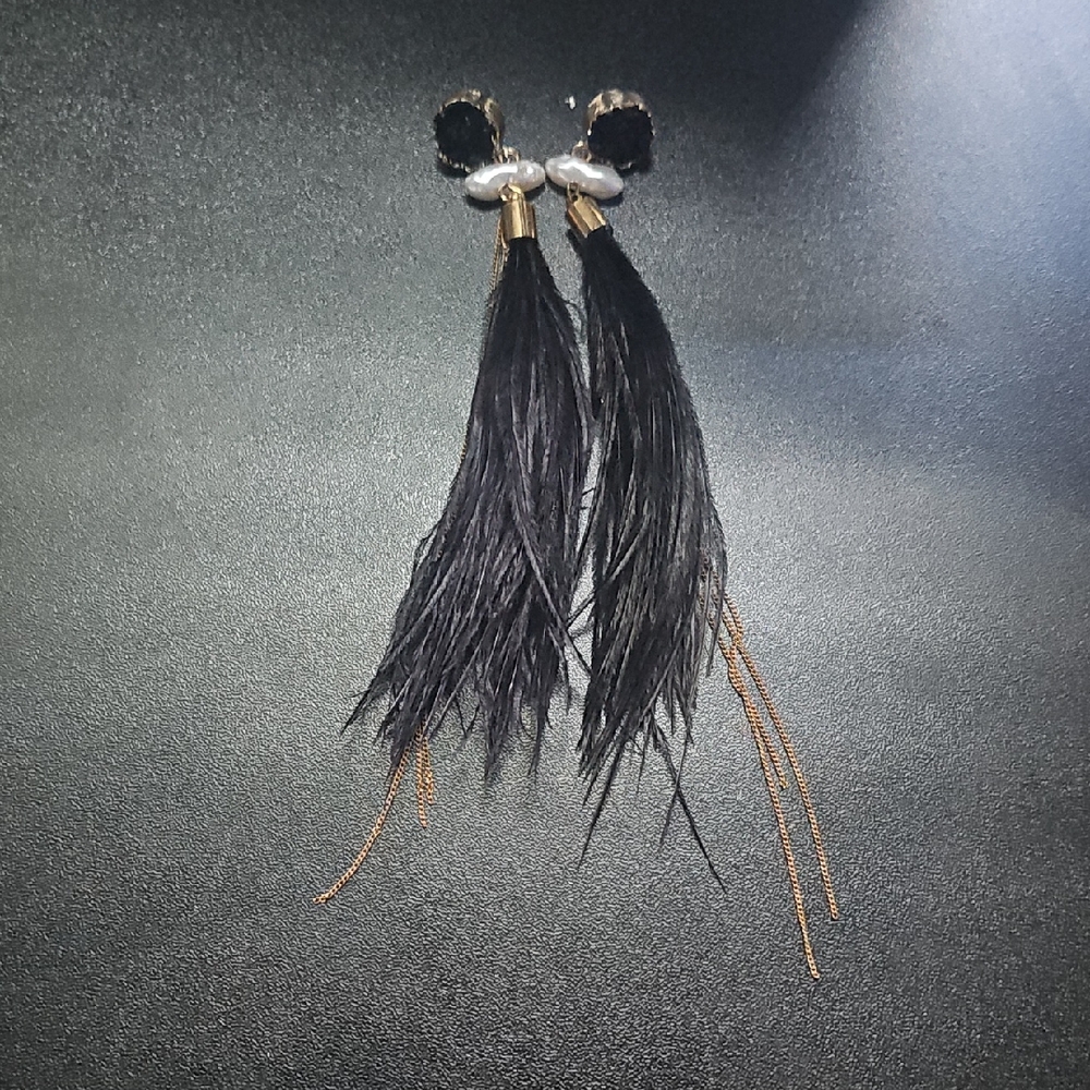 Black Feather Tassel Drop Earrings with Gold Chains